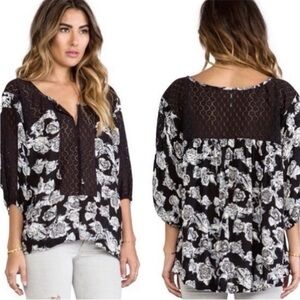 FREE PEOPLE MOON RIVER BLACK WHITE LACE BALLOON SLEEVE PEASANT TOP SIZE SMALL